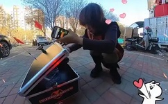 中国大陆女rapper18岁欢迎您